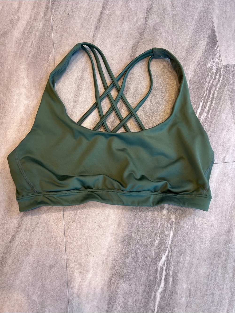 Victoria’s Secret Victoria Sport Green Bra Strappy Unlined Athleisure Size Small